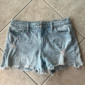 Universal Thread jean shorts, size 4/27R
